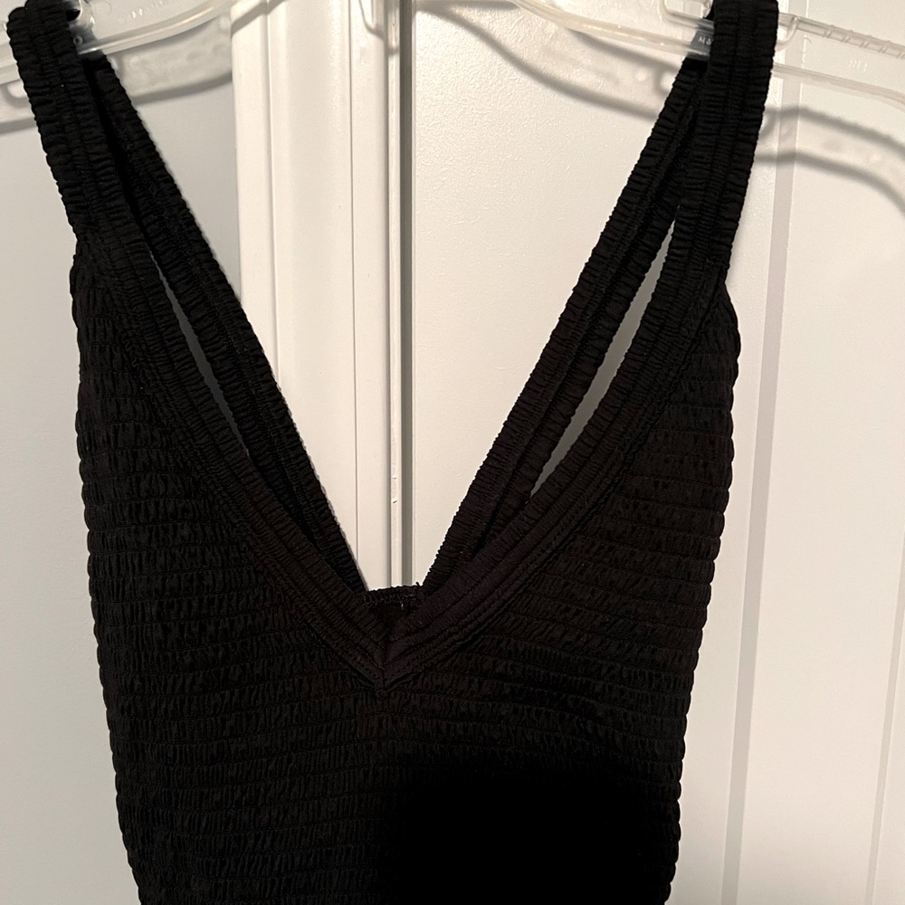 Free people movement crop top.